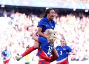 爱游戏世界杯2026-美国女足惜败法国，无缘争夺冠军