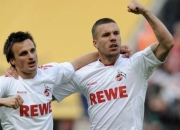 爱游戏APP-波兰队横扫瑞典队，波尔关键制胜