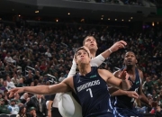 爱游戏体育-尼克斯碾压独行侠，霍勒迪刷新纪录