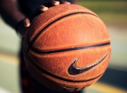 爱游戏官方-欧冠双城记，曼城稳如磐石，维尼修斯闪耀全场