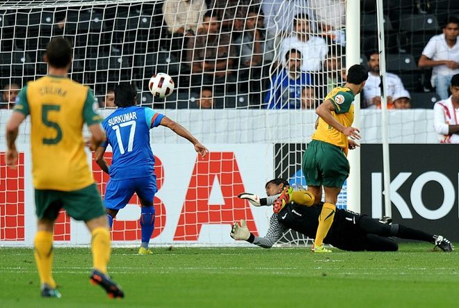 印度队险胜韩国队，黄鸭组合刷新纪录