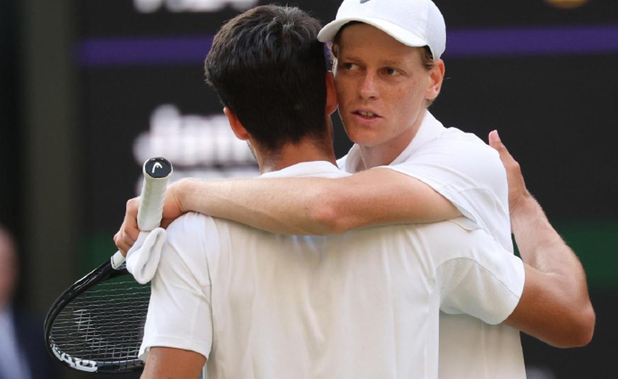 温网轻取美网，辛纳带队取胜