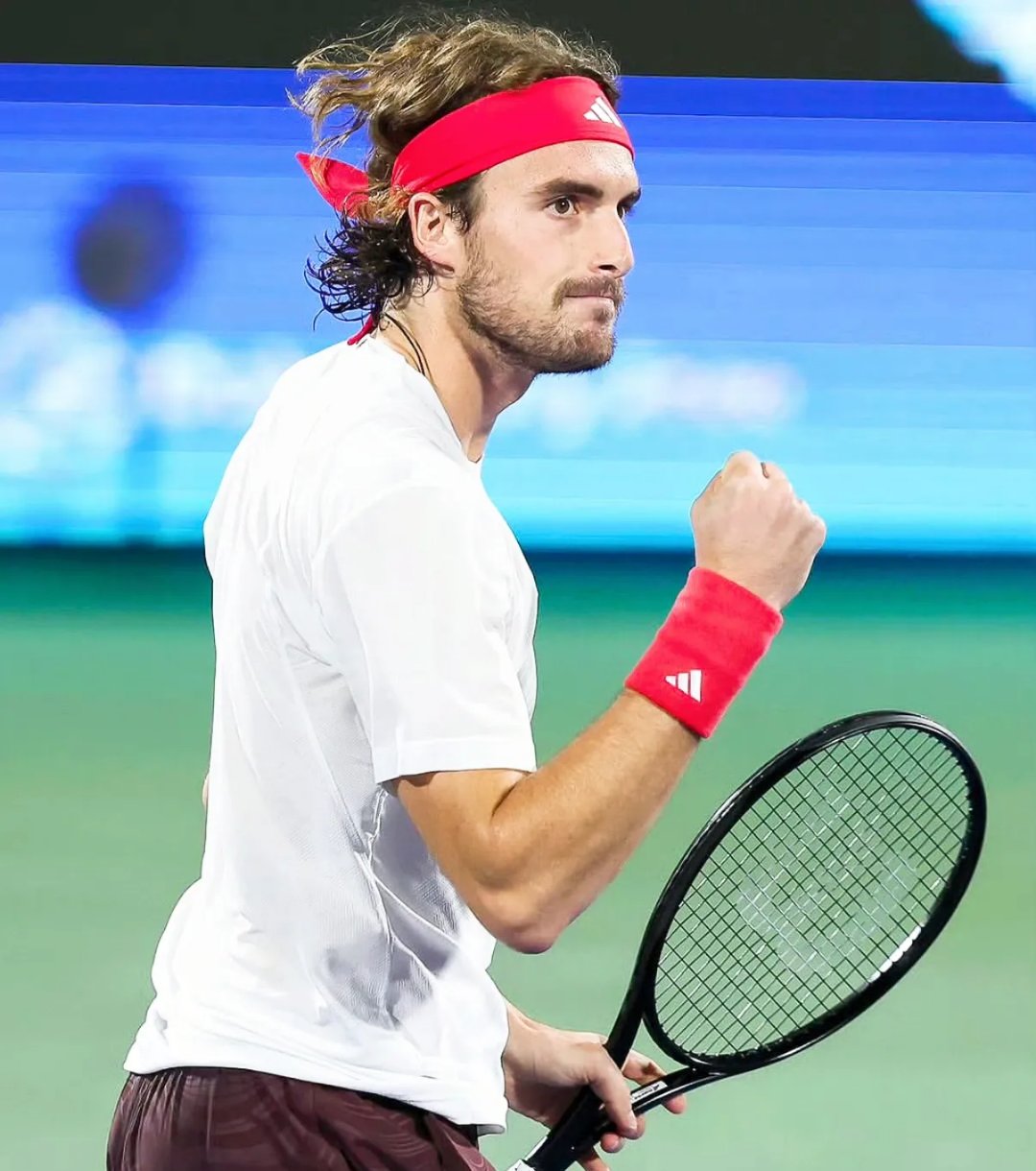 拉沃尔杯翻盘戴维斯杯，西西帕斯统治全场