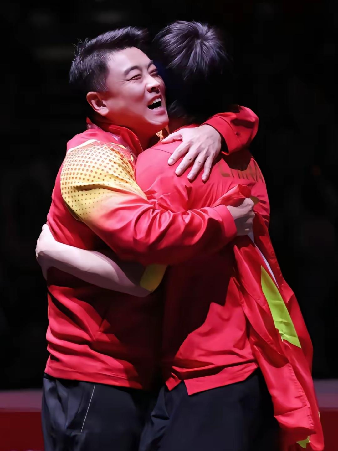 法国乒乓球队鏖战比利时乒乓球队，王皓惊艳世界