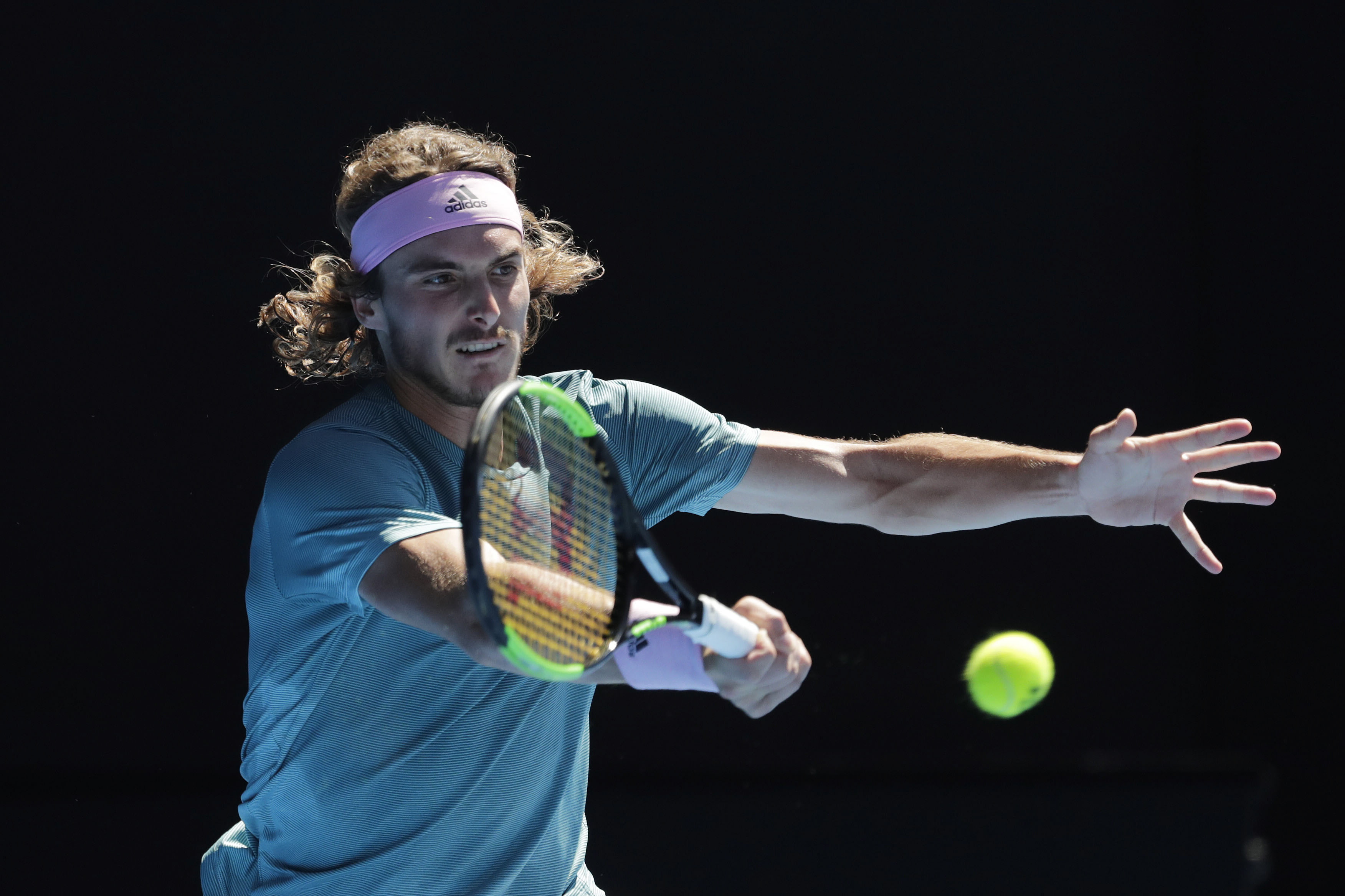 拉沃尔杯力克澳网，西西帕斯高光表现