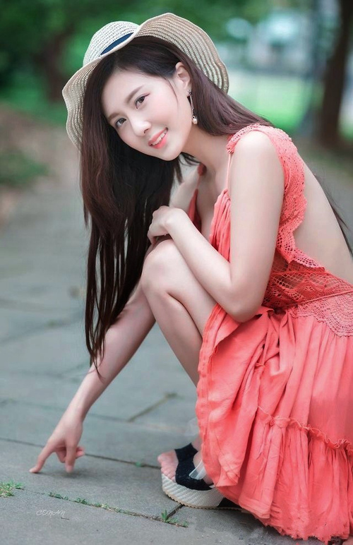 新疆队对阵国王，范弗利特带队取胜，一场跨越文化的篮球对话