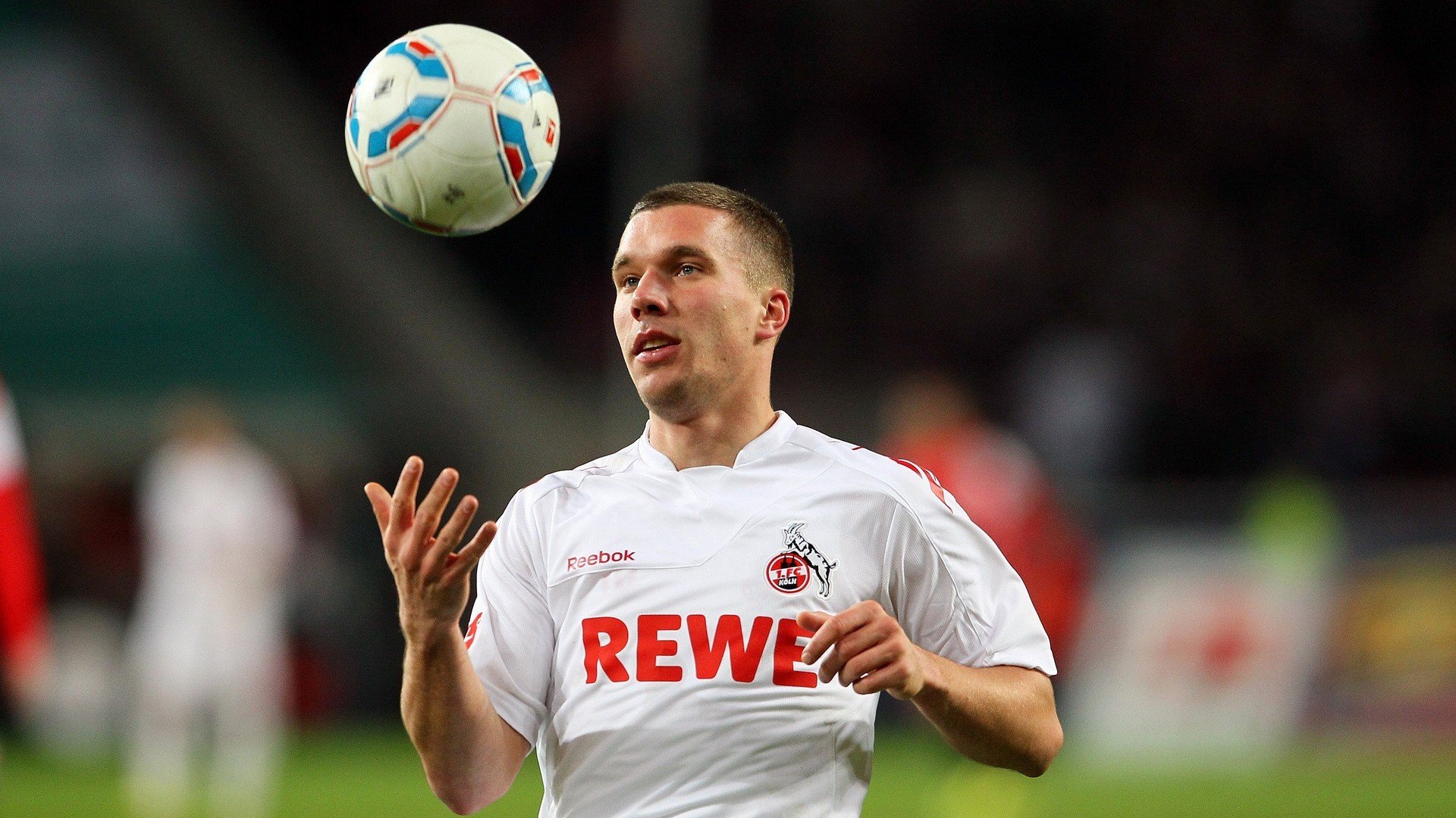 从深圳到波士顿，霍勒迪的打穿雷霆与总决赛接管启示录